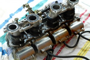 revisione carburatori honda cb500 four -16
